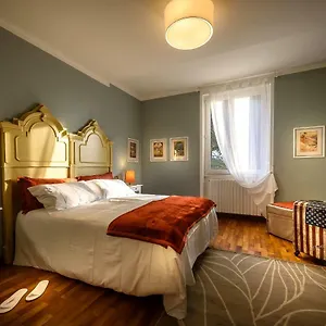 Bed & Breakfast Sweet, Tirano